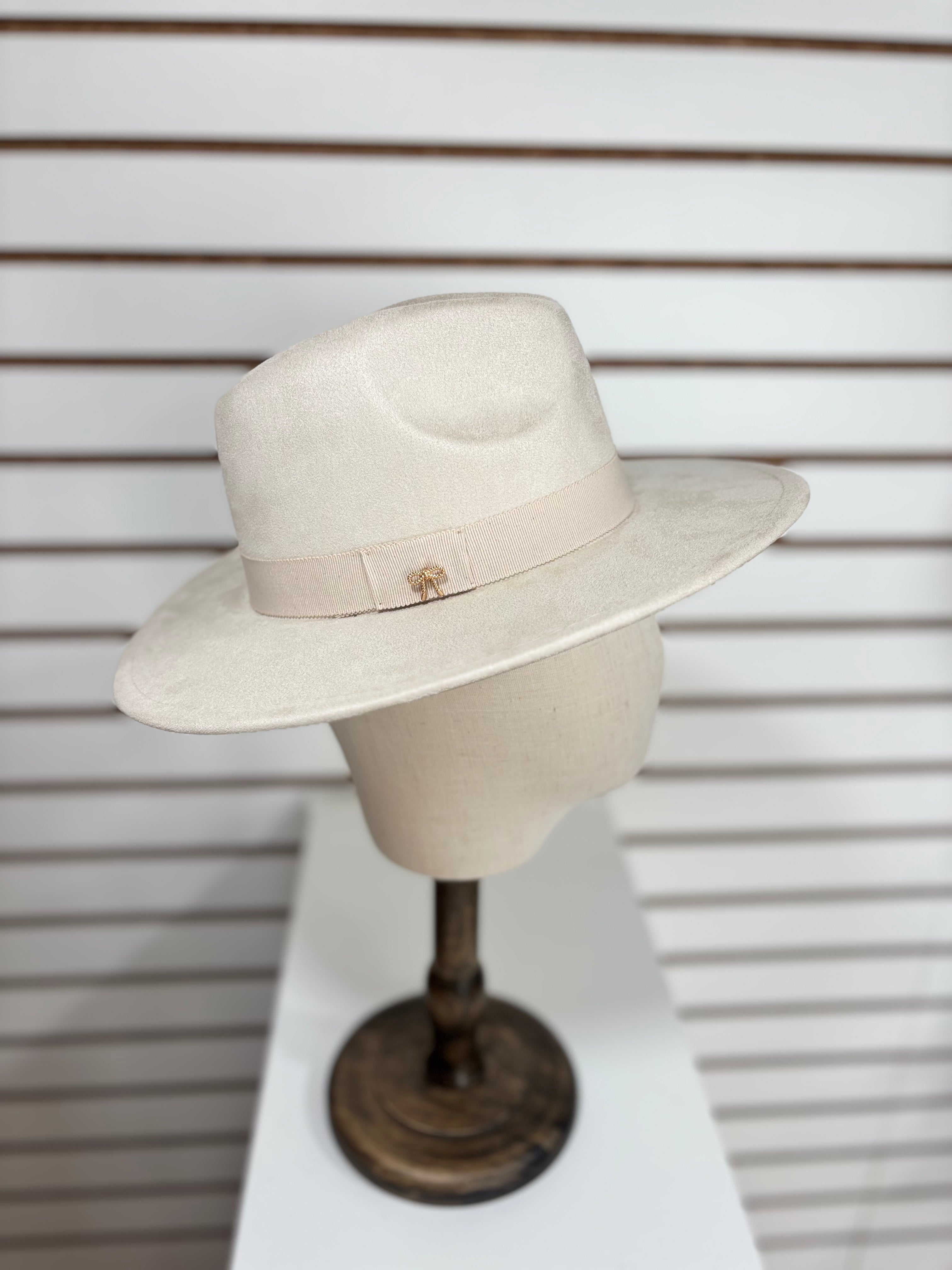 Girl's Winter Hat - 5332