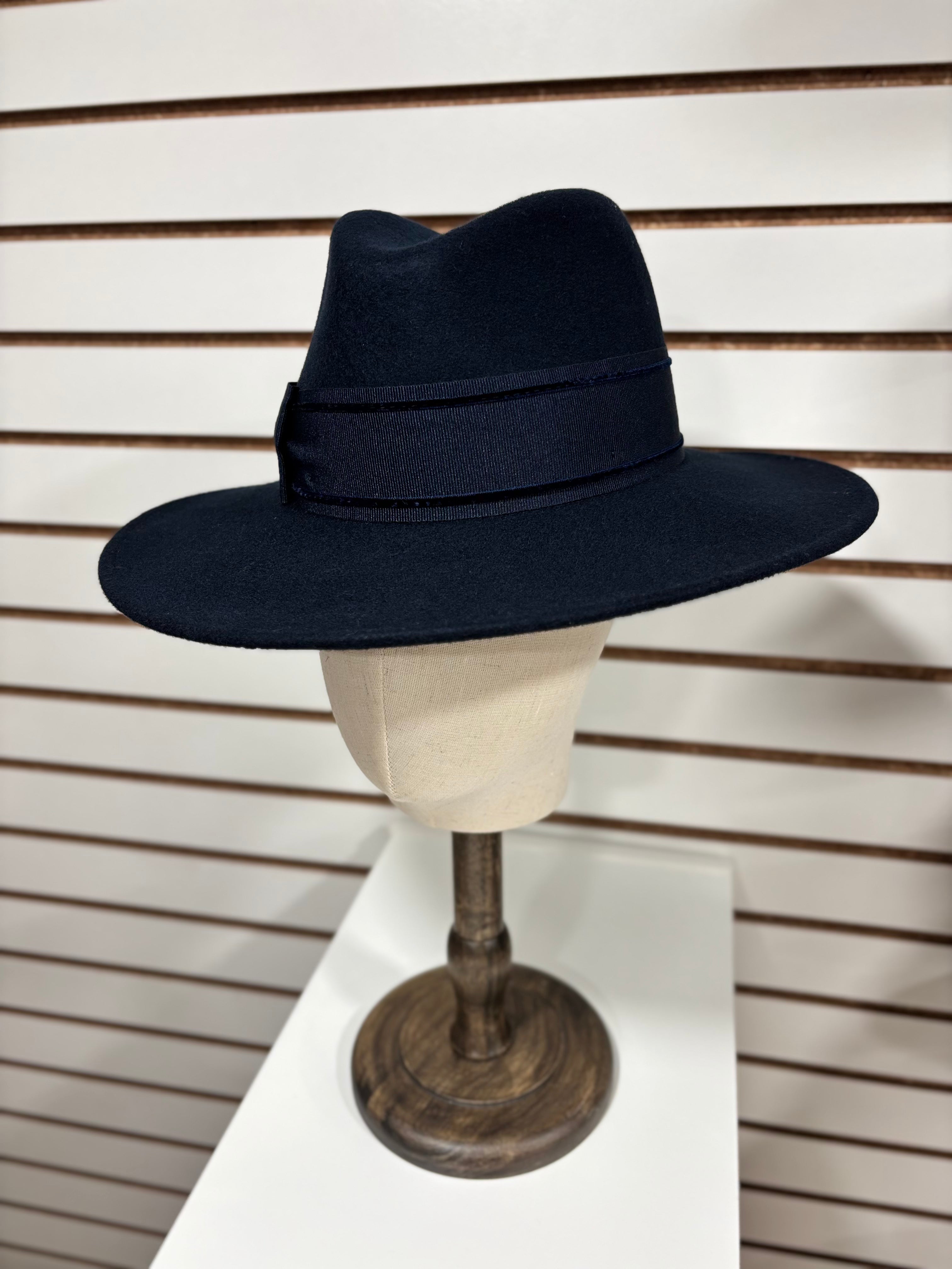 Women's Winter Hat -16728