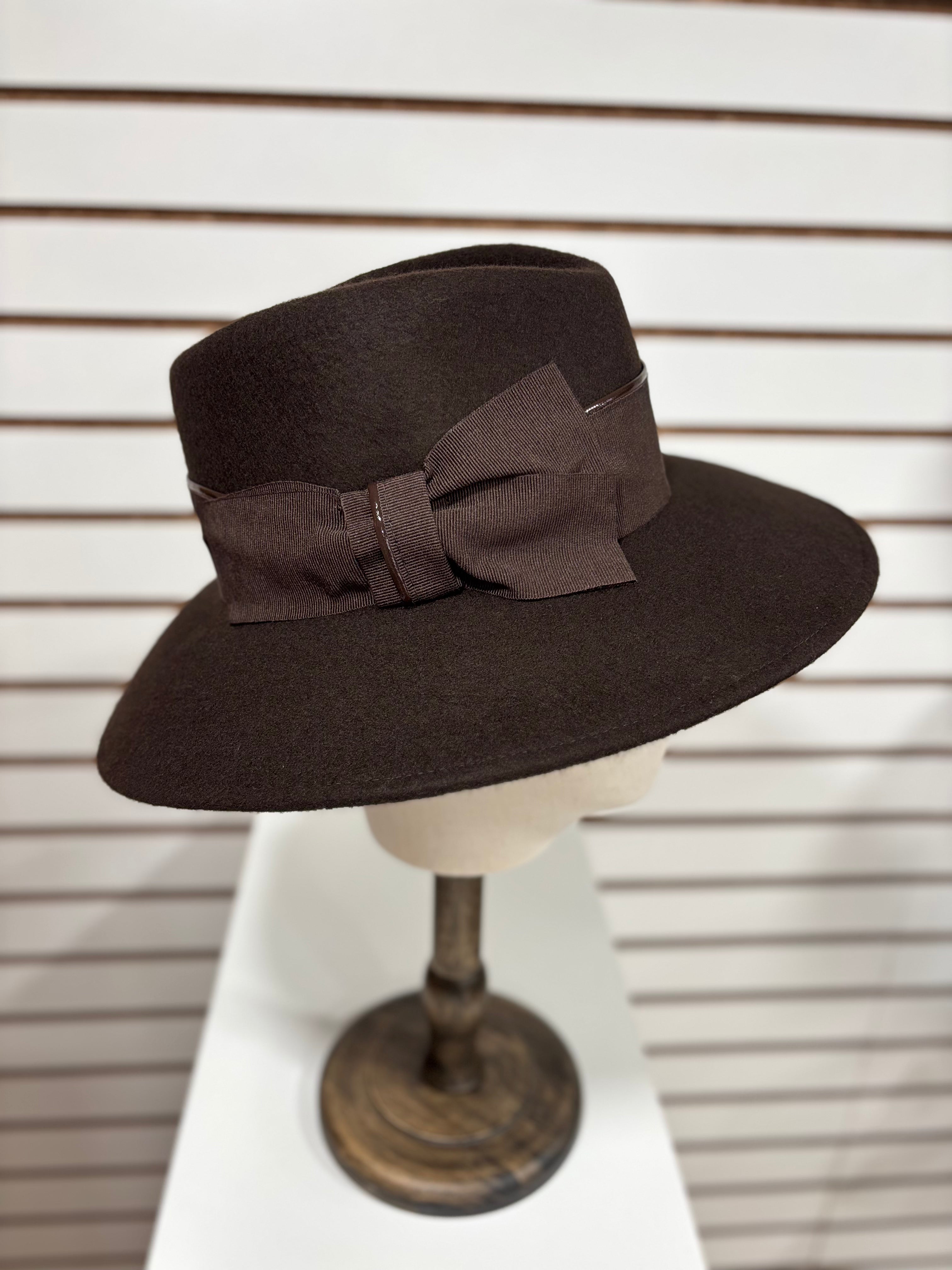 Women's Winter Hat - 16712