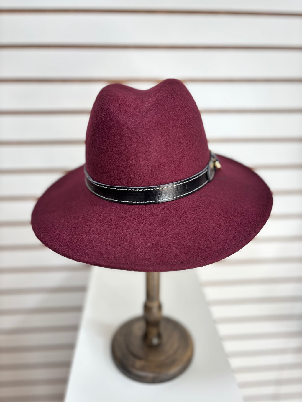 Women's Winter Hat - 16733