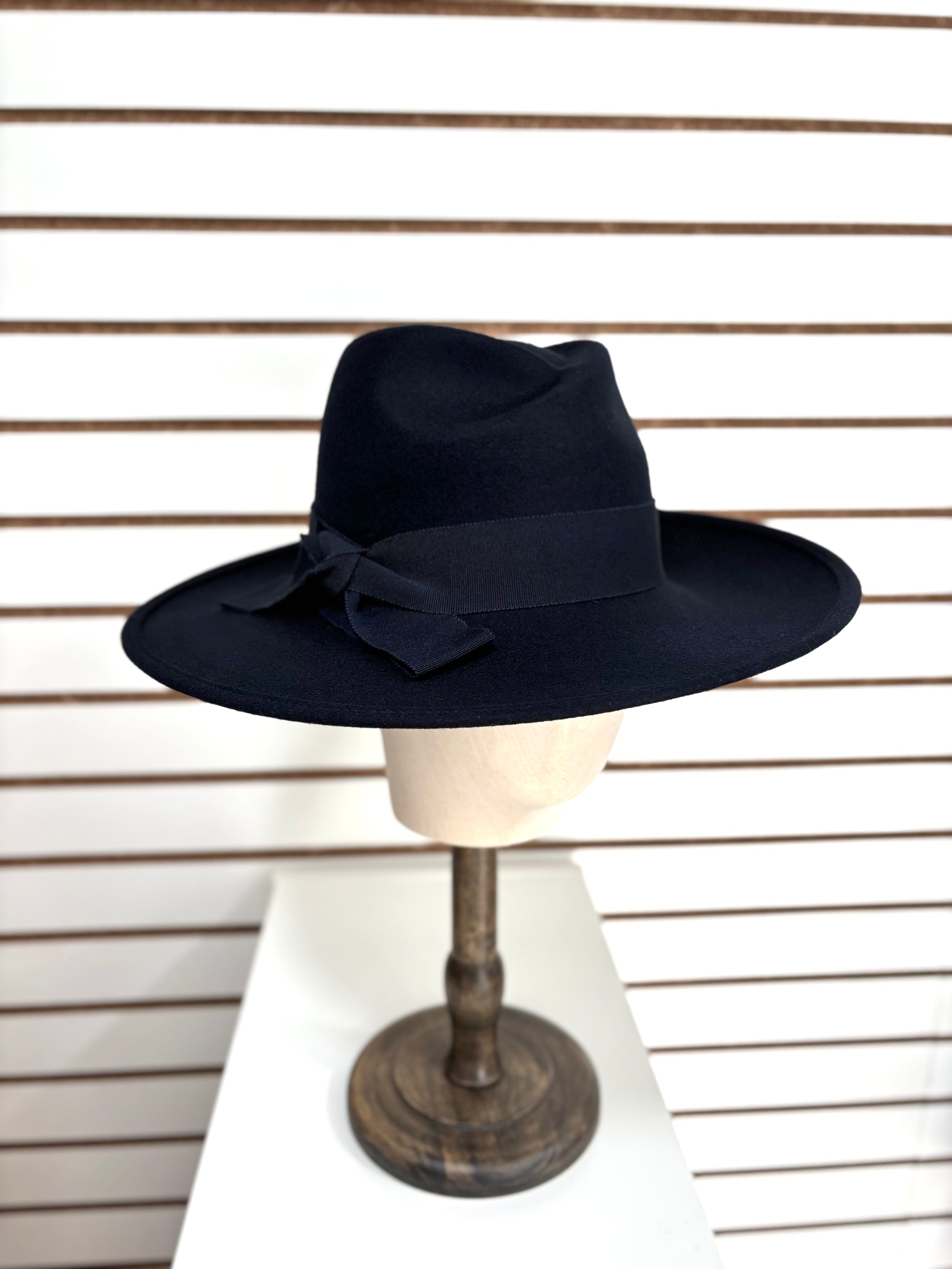 Women's Winter Hat - 1274