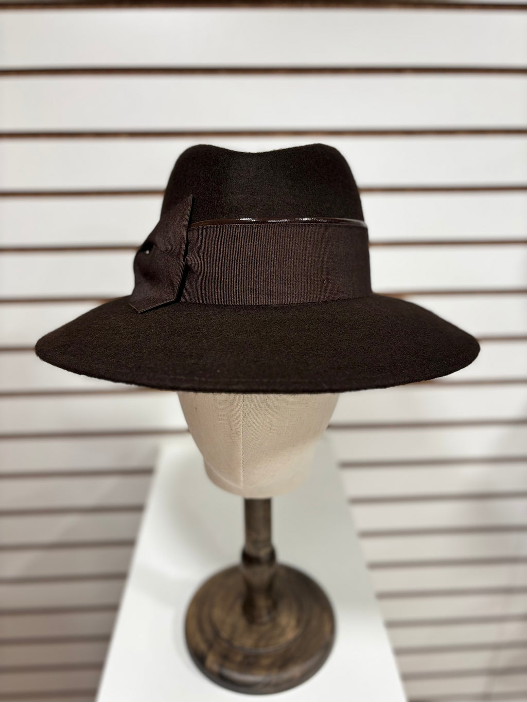 Women's Winter Hat - 16712