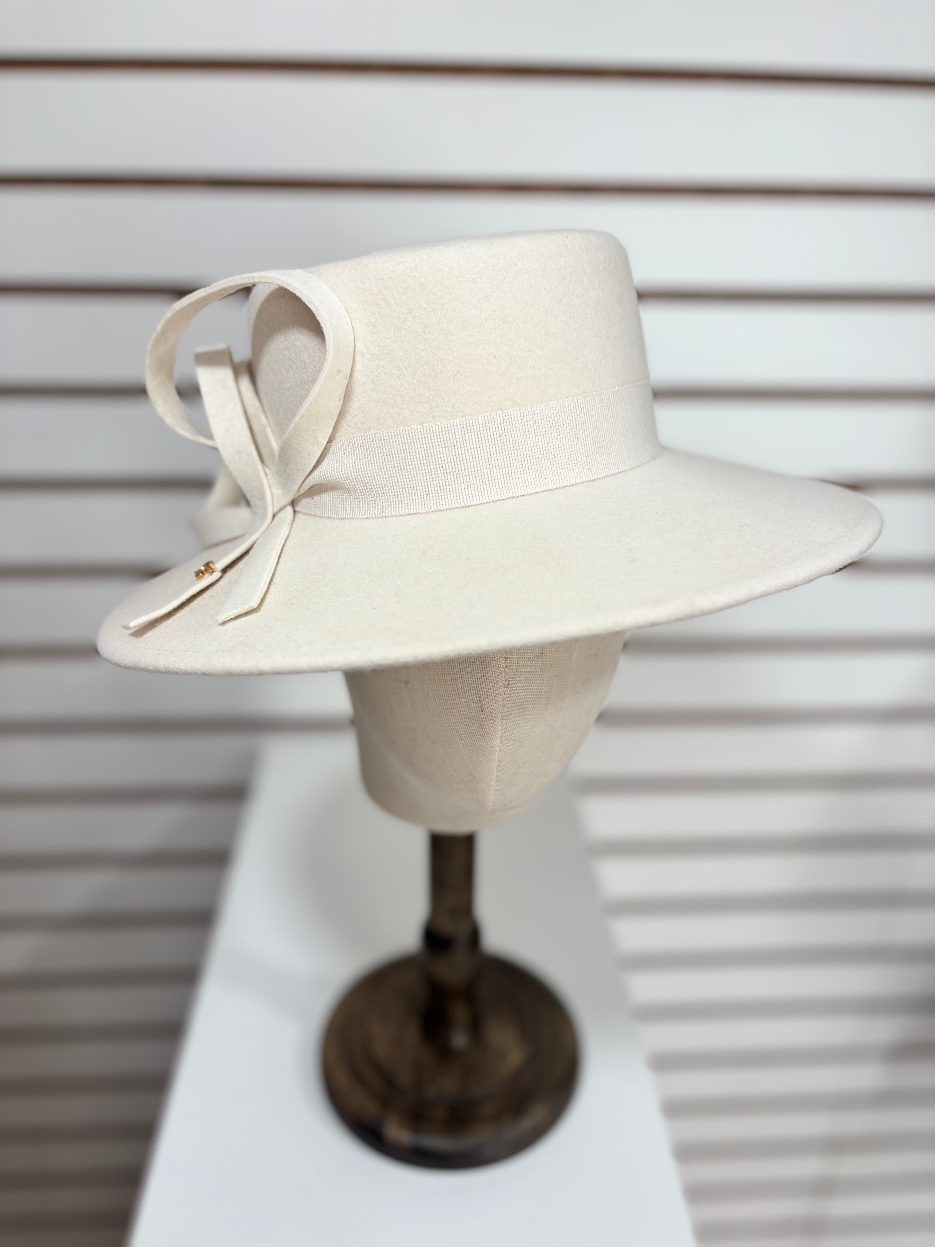 Women's Winter Hat - 25095
