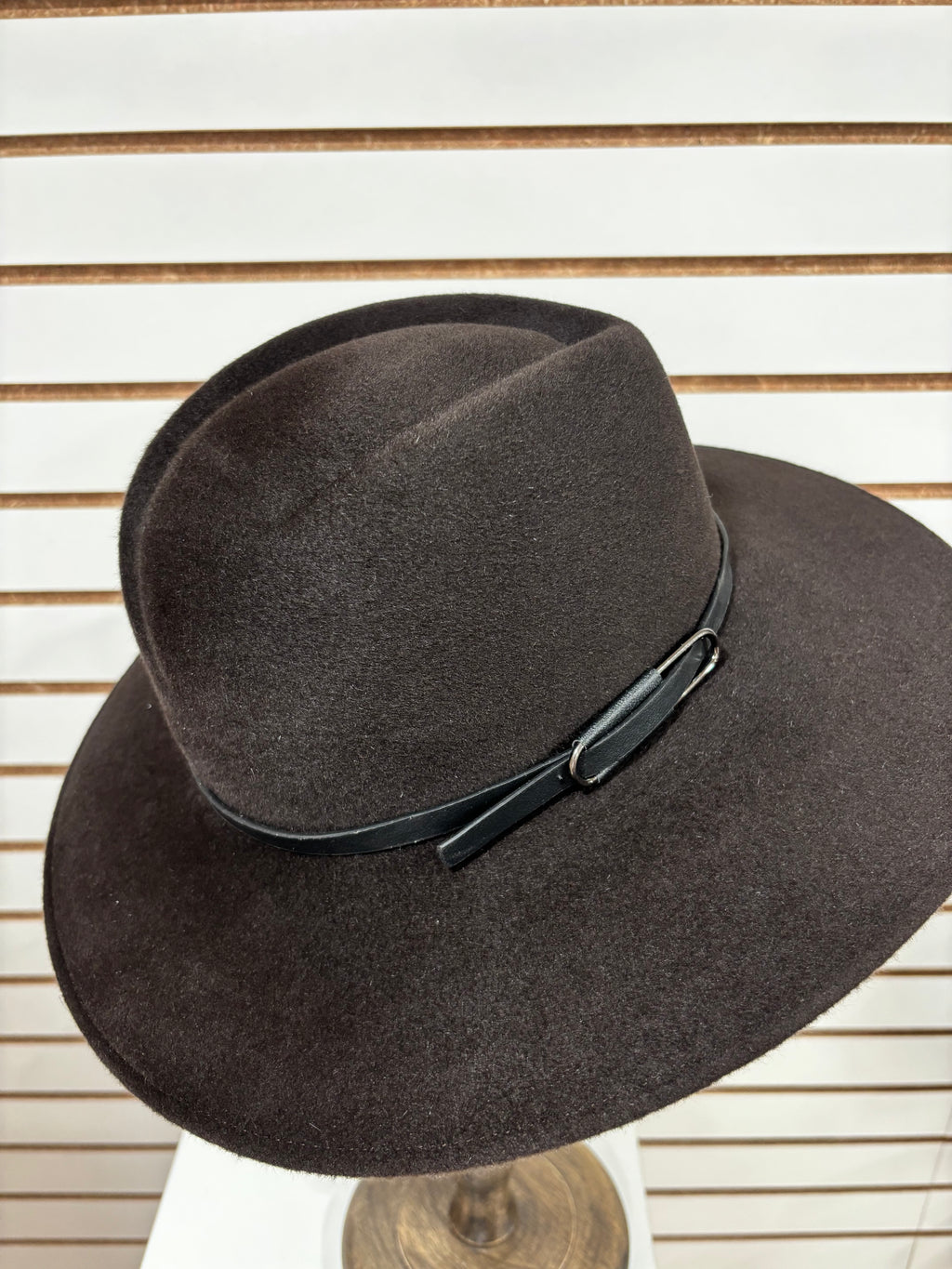 Women's Winter Hat - 9566