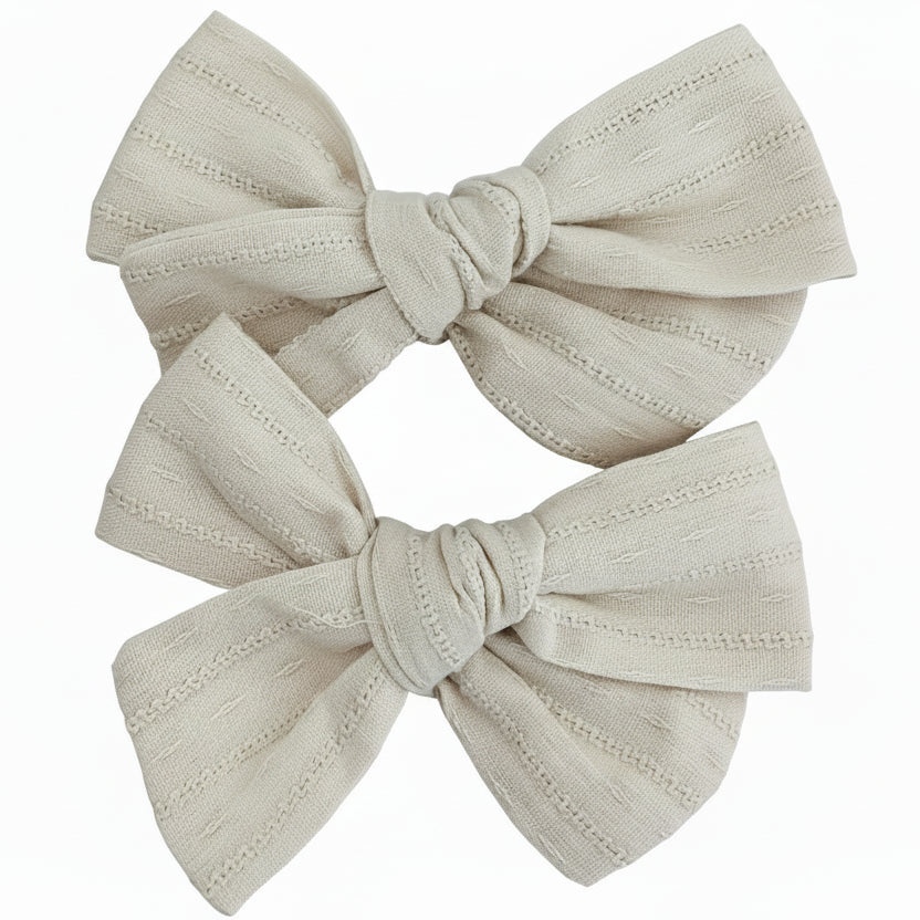 Smokey White -Pigtail Bow Clip Set